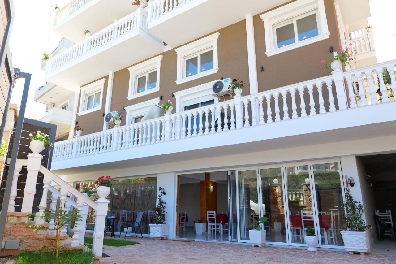 Elite Hotel Саранда Екстер'єр фото