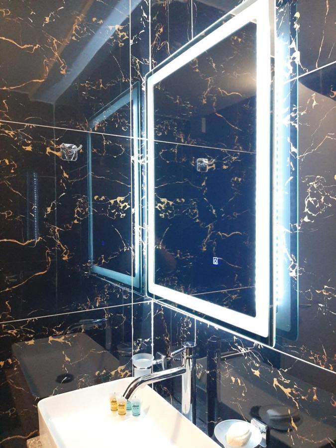 Elite Hotel Саранда Екстер'єр фото