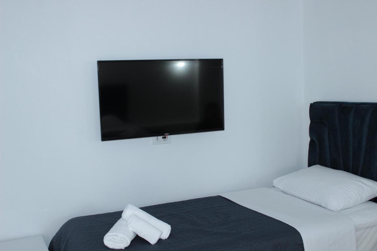 Elite Hotel Саранда Екстер'єр фото